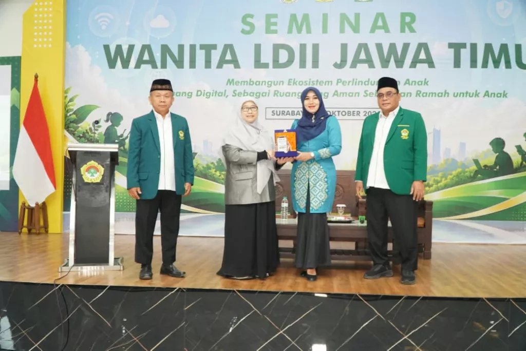 Lindungi Anak dari Judi Online dan Pinjol, Senator Ning Lia Dorong Peran Sentral Ibu di Era Digital