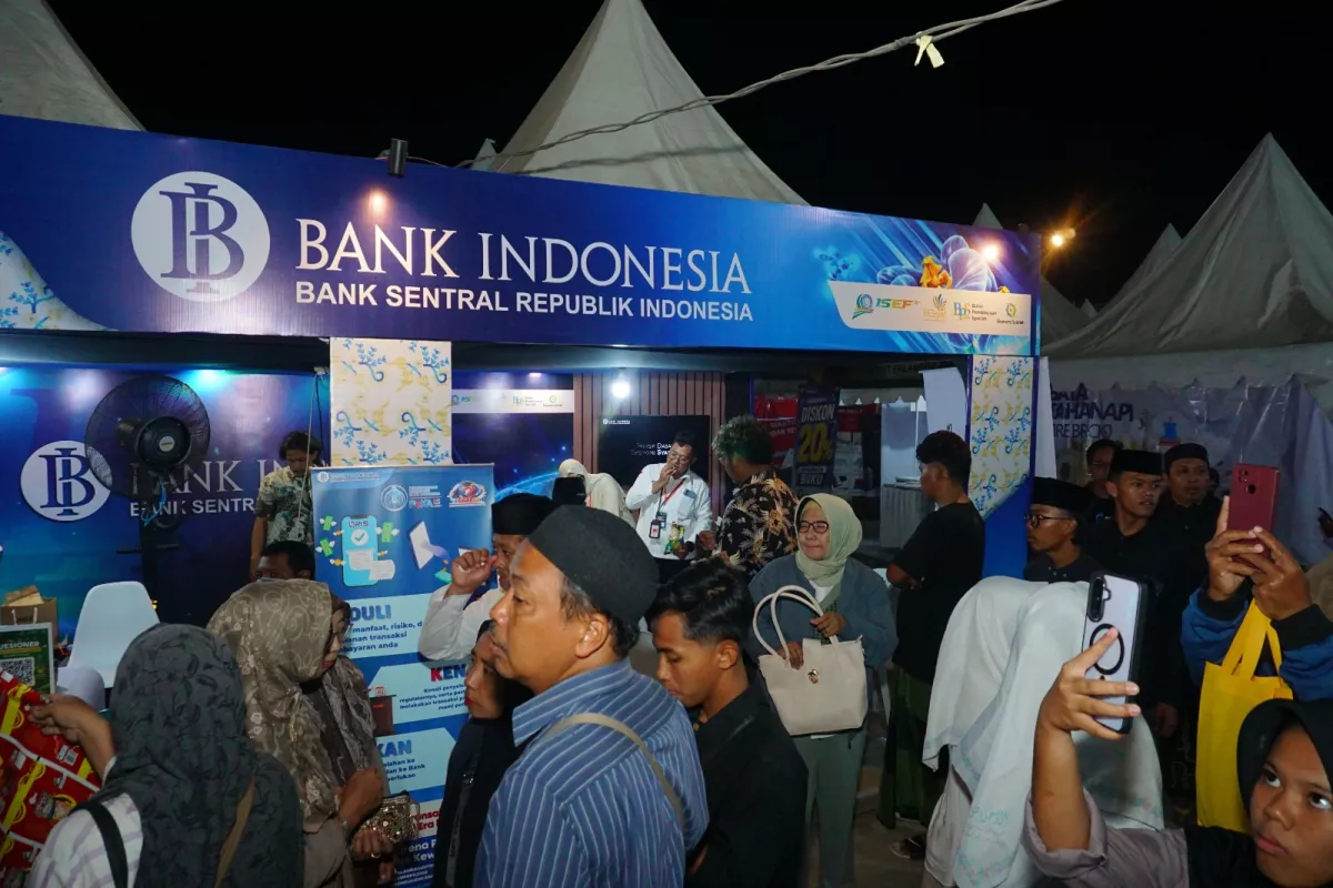 Baca juga : Dukung Muktamar ke-35 NU, Gubernur BI Terpilih Destry Damayanti Dorong Penguatan Ekonomi Umat