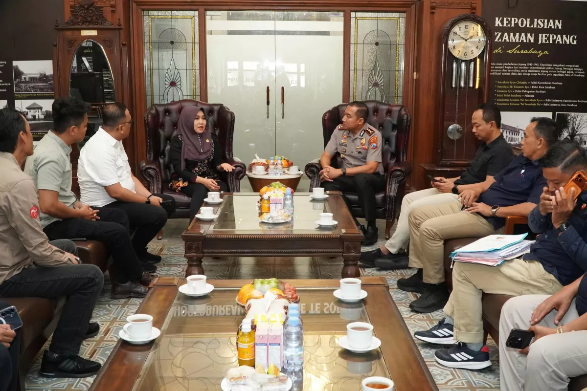 Temui Waka Polrestabes Surabaya, Lia Istifhama Tekankan Penyelesaian Hukum Humanis dan Profesional