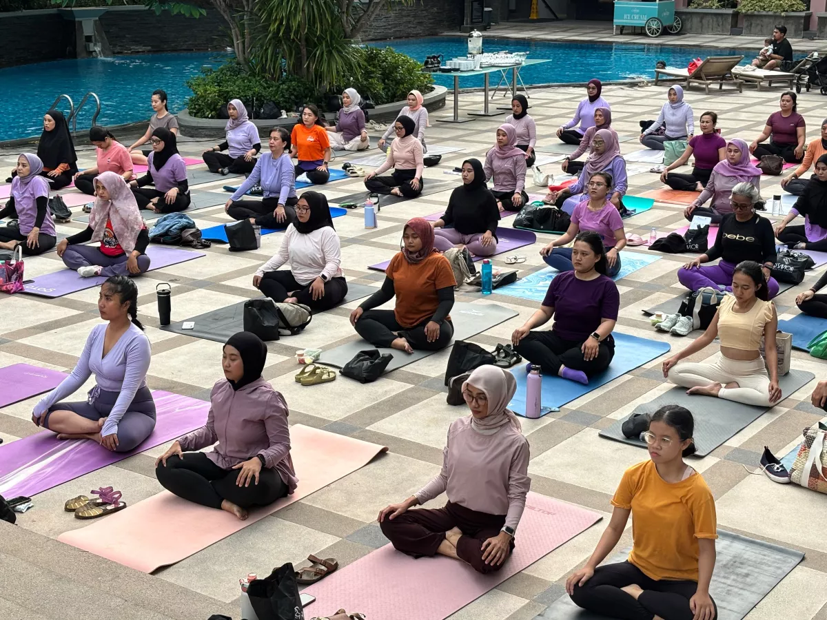 Java Paragon Dorong Gaya Hidup Sehat Lewat Poundfit dan Sunset Yoga