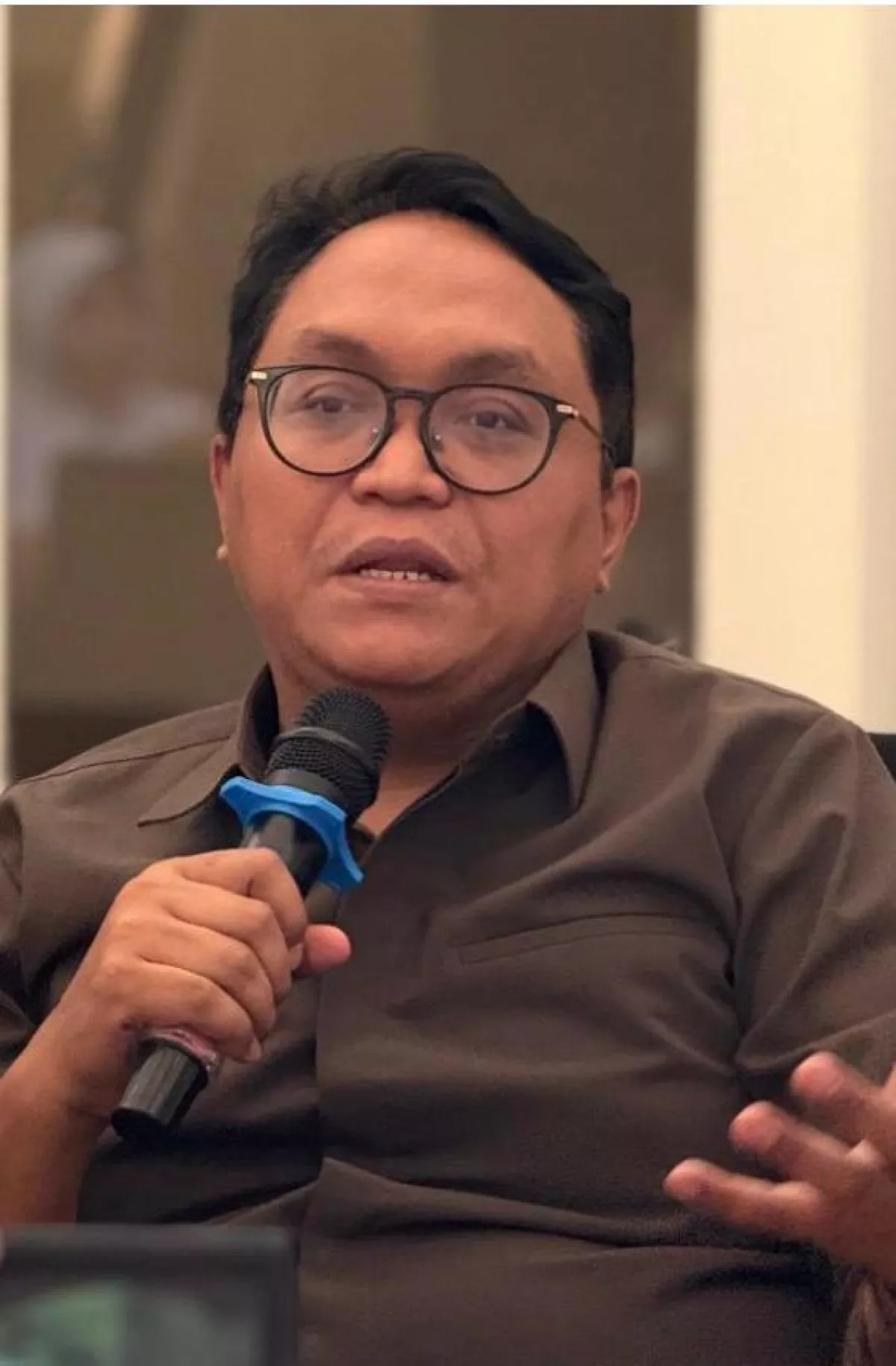 Baca juga : Skandal Lapas Cibinong: Analis Hukum Soroti Praktik Oligarki dan Komersialisasi Pelayanan Publik di Balik Jeruji